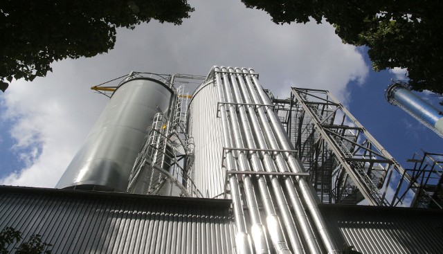 Ograniczeniu emisji dwutlenku węgla służy także zamontowana w OPEC-u Grudziądz instalacja oczyszczania spalin 