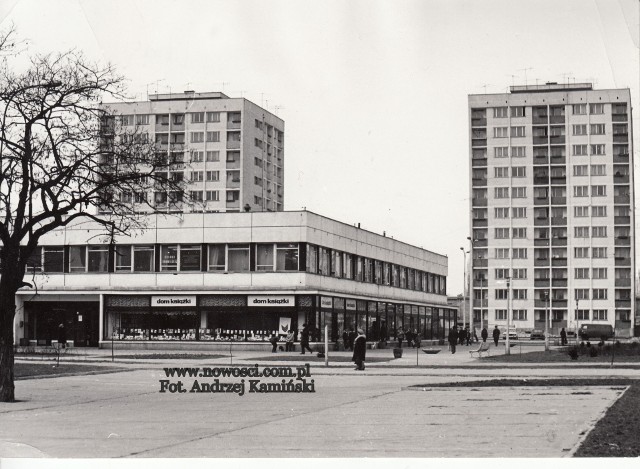 Księgarnia przy ul. Panieńskiej (dziś Wojska Polskiego).