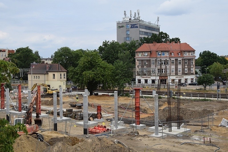 Inwestycje w okolicach dworca: remont ul. Dworcowej, budowa...
