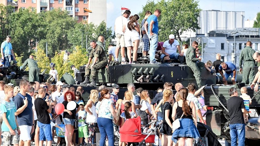 W całej Polsce odbędą się pikniki wojskowe.