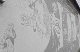 Kora, Modrzejewska, Wyspiański, Szymborska na muralu w swojej dzielnicy