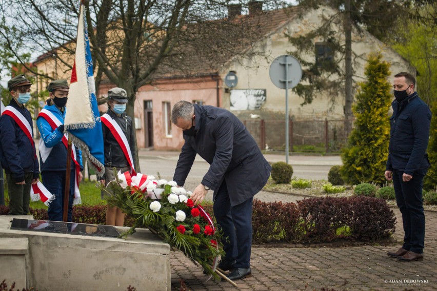 Święto Konstytucji 3 Maja w Skalbmierzu. Obchodzone było skromnie, ale godnie. I z nadzieją na lepsze czasy… (ZDJĘCIA)