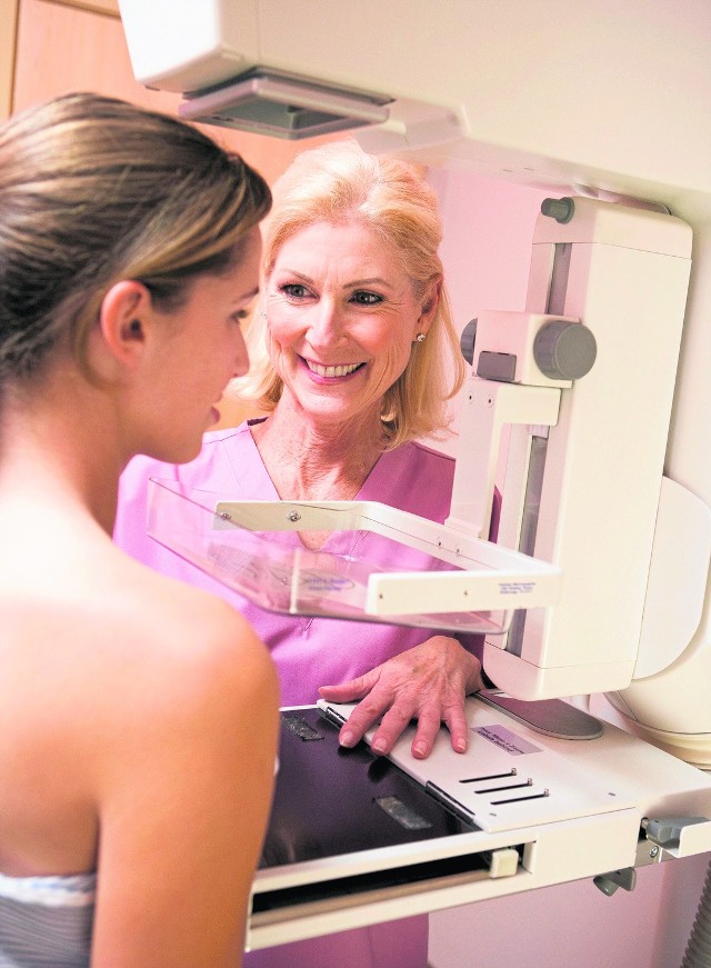 Mammografię zaleca się kobietom po 40. roku życia