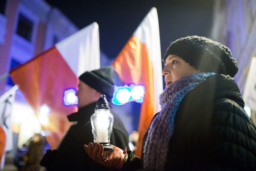 Tarnów. Protest w obronie wolnych mediów [ZDJĘCIA]