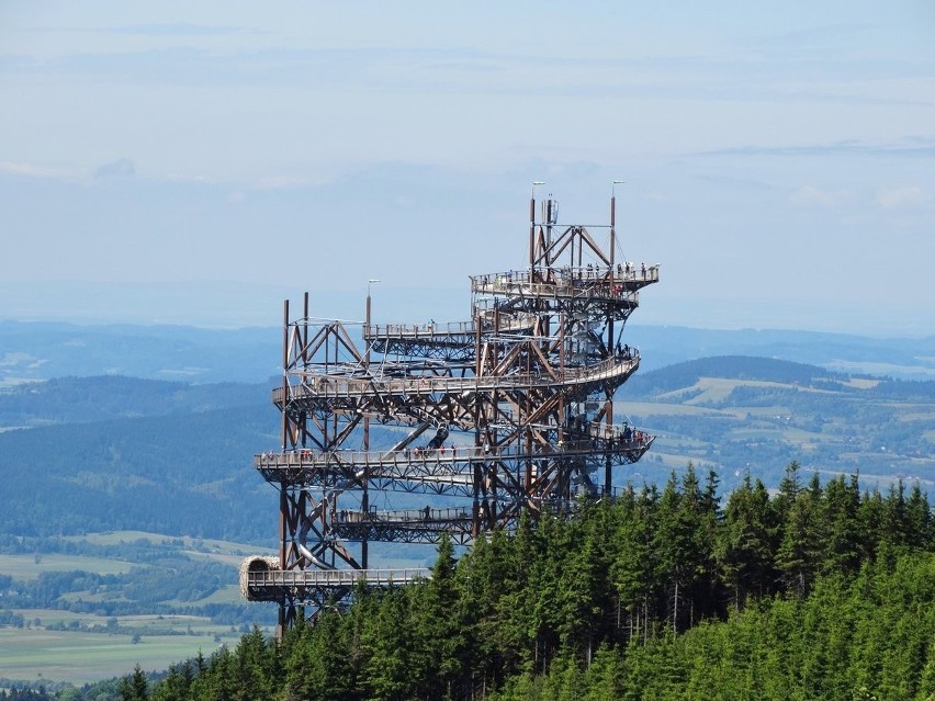 Tak wygląda obecnie  taras widokowy znany jako "spacer w...