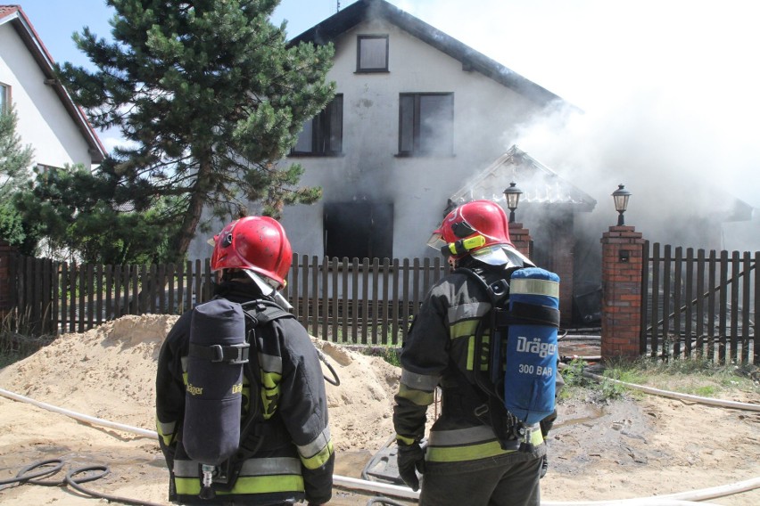 Pożar domu jednorodzinnego w Wilczycach