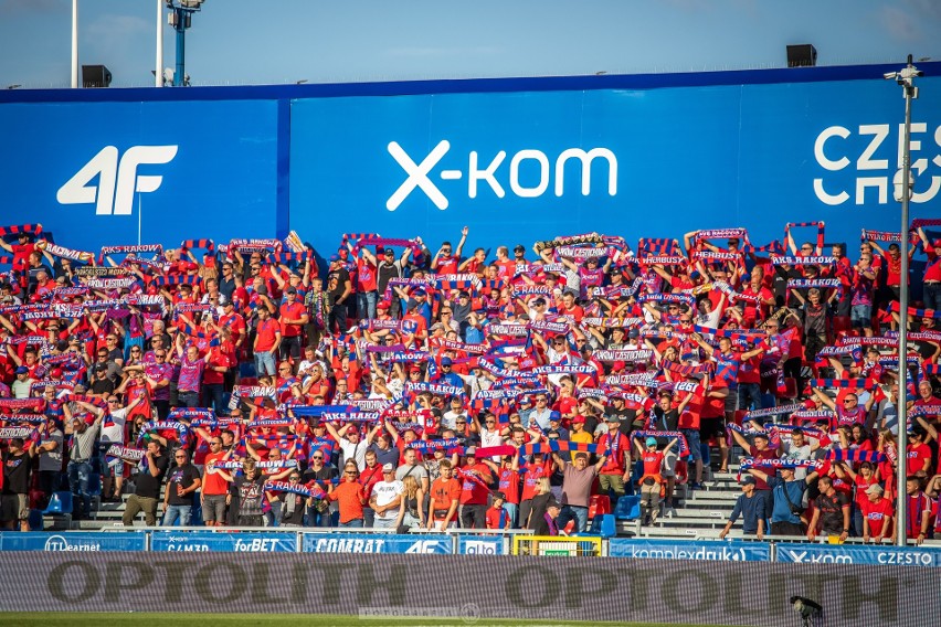 Kibice na meczu Raków Częstochowa - Jagiellonia Białystok...