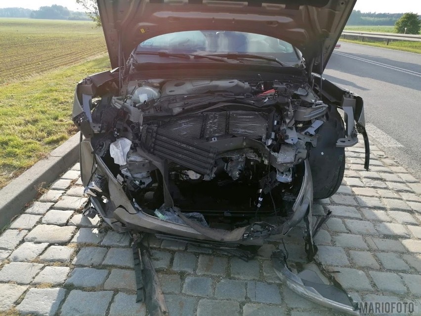Wypadek na krajowej 94 w powiecie brzeskim, dwie osoby ranne