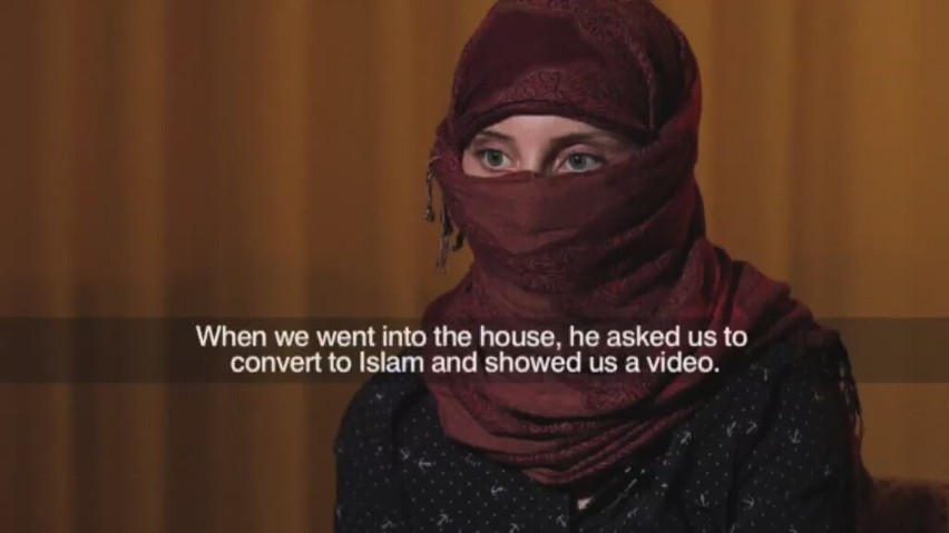 "Na przywitanie pokazał nam egzekucję...". Jazydka opowiada o życiu w domu przywódcy ISIS [VIDEO]