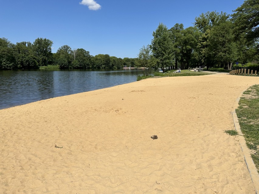 Plażę urządzono w nowym miejscu, tam gdzie niegdyś...