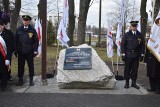 W Zabrzu odsłonięto obelisk upamiętniający internowanych z lat 1981-1982. Uroczystość odbyła się w 38. rocznicę wprowadzenia stanu wojennego