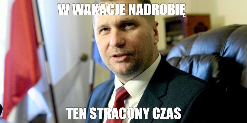 Przemysław Czarnek obiecał, że schudnie 5 kilogramów....