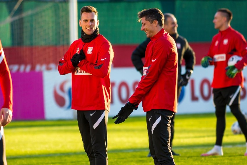 Reprezentacja Polski trenowała w poniedziałek na stadionie...