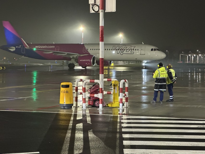 Debiut linii lotniczych Wizz Air w Radomiu. Pierwszy samolot odleciał do cypryjskiej Larnaki