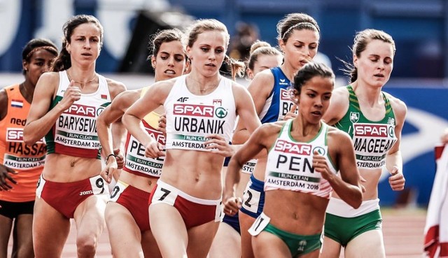 Danuta Urbanik (z numerem 7) awansowała do półfinałów biegu na 1500 metrów na Igrzyskach Olimpijskich w Rio de Janeiro.