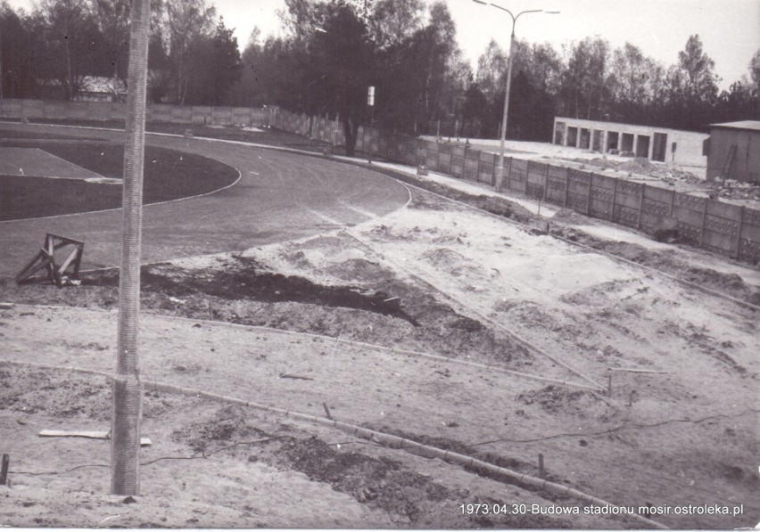 Ostrołęka. Archiwalne zdjęcia z budowy stadionu w Ostrołęce. To już prawie 50 lat