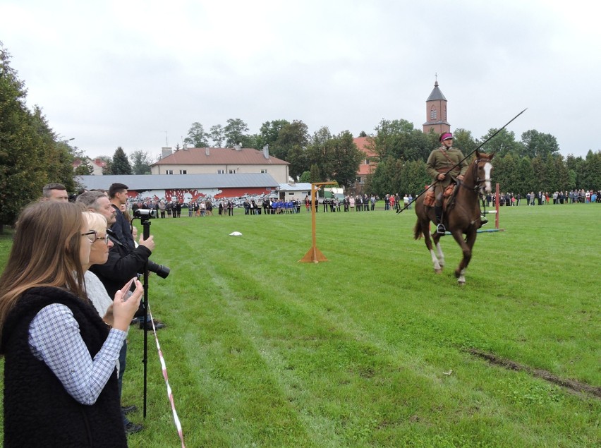 Rocznica bitwy i zawody kawaleryjskie w Andrzejewie [WIDEO, ZDJĘCIA]