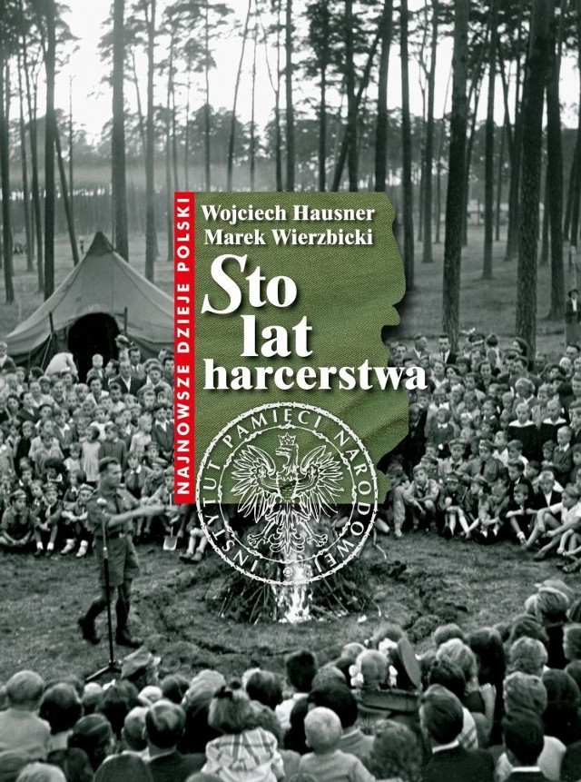 Wojciech Hausner, nauczyciel, historyk, wychowawca harcerski; redaktor naczelny „Krakowskiego Rocznika Historii Harcerstwa”; współautor książek Harcerstwo duchowej niepodległości. Duszpasterstwo harcerskie w dokumentach Służby Bezpieczeństwa i archiwaliach środowisk harcerskich 1983–1989 (2009) i Epizody harcerskiej konspiracji niepodległościowej na ziemi krakowskiej 1944–1953 (2014).Marek Wierzbicki, dr hab., historyk, profesor Katolickiego Uniwersytetu Lubelskiego, pracownik Instytutu Pamięci Narodowej, wychowawca harcerski. Zajmuje się historią stosunków narodowościowych pod okupacją sowiecką, historią społeczną oraz dziejami młodzieży w XX w. Wydał m.in. książkę Młodzież w PRL (2009).