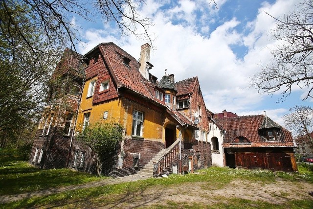 Willa z ogrodem na Brochowie sprzedana została w obniżonej cenie