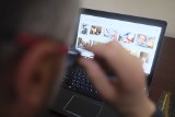 Sąd w Tarnowie skazał internetowego pedofila na 13 lat więzienia. 28-latek stosując groźby zmuszał nieletnie do odrażających rzeczy