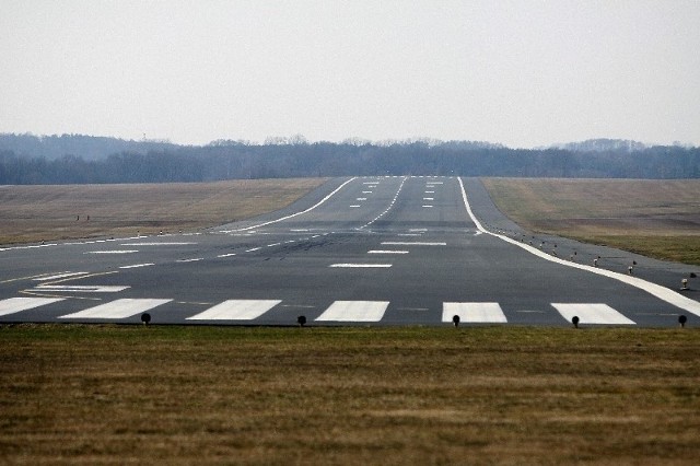 W tym roku zostanie wyremontowane 380 m pasa startowego na łódzkim lotnisku.