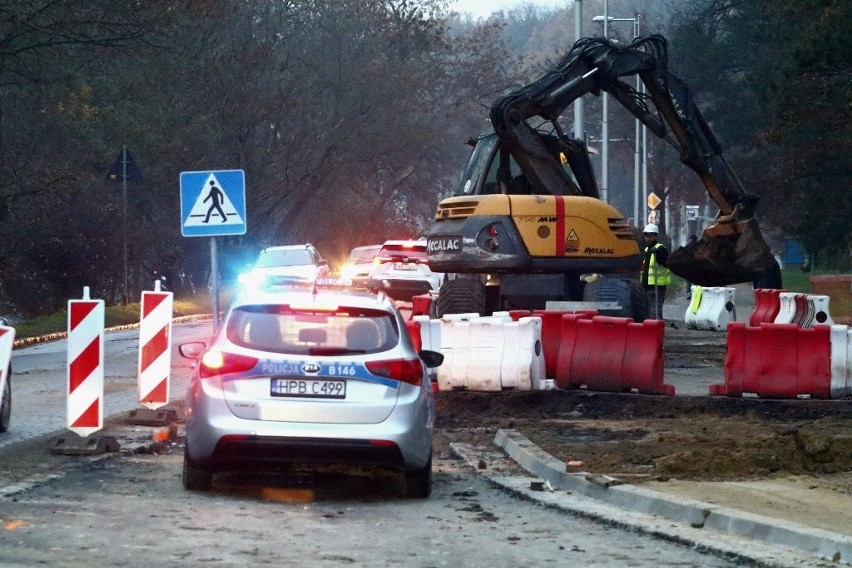 Niewybuch znaleziono przy mostach Chrobrego we Wrocławiu...