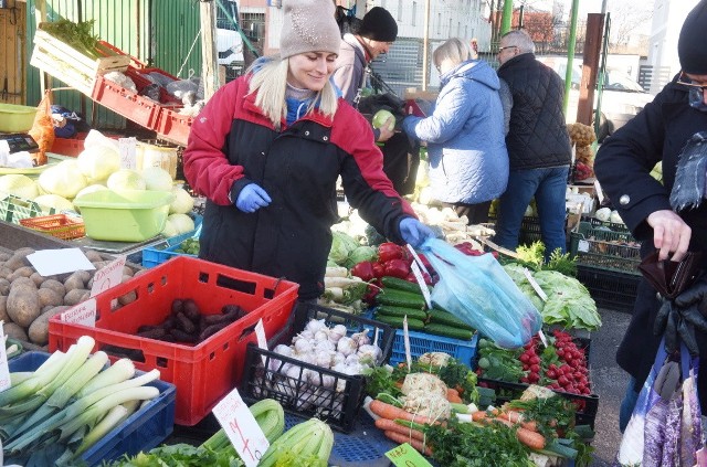 Ryneczek przy ul. Owocowej w Zielonej Górze. Ile trzeba wydać na obiad wegetariański?