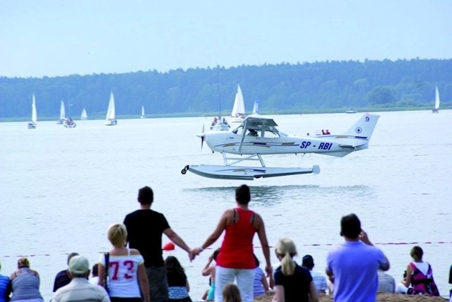 Oprócz pokazów na niebie, publiczność obejrzy również samoloty lądujące na wodzie.