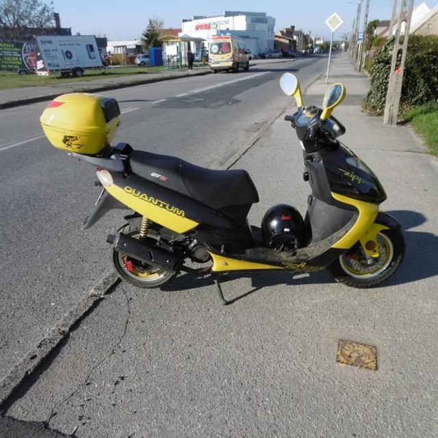 Gniezno. Wypadek skutera i osobówki. Kierowca jednośladu trafił do szpitalaW środę, 28 kwietnia 2021 roku o godzinie 7:30 na skrzyżowaniu ulic Wrzesińska a Pustachowska doszło do wypadku drogowego z udziałem samochodu osobowego i motoroweru.