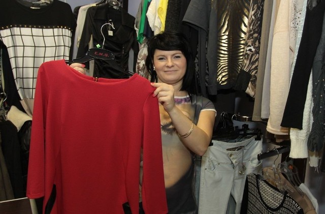 - Mamy atrakcyjne rabaty na karnawałowe sukienki &#8211; mówi Marta Majewska z jednego ze sklepów w Radomiu.