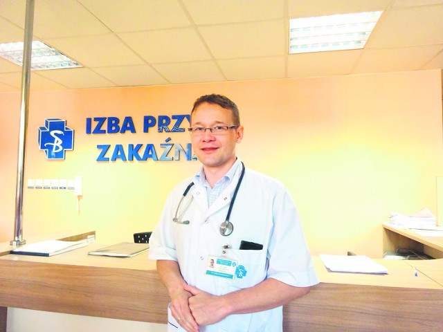 Dr. Piotra Krawczyka niepokoją zachorowania na choroby, na które są szczepionki.