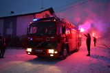 Gmina Tczów. Ochotnicza Straż Pożarna w Tynicy ma nowy wóz strażacki. Pojazd jest używany, ale sprawny. Zobacz zdjęcia