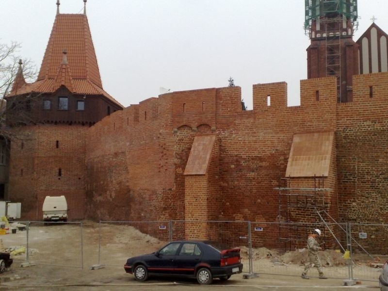 Opole > Kończy się odbudowa średniowiecznych murów 