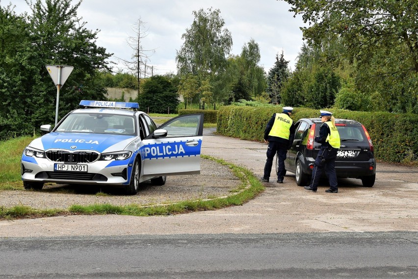 Bezpieczna droga do szkoły - akcja opolskiej policji i...