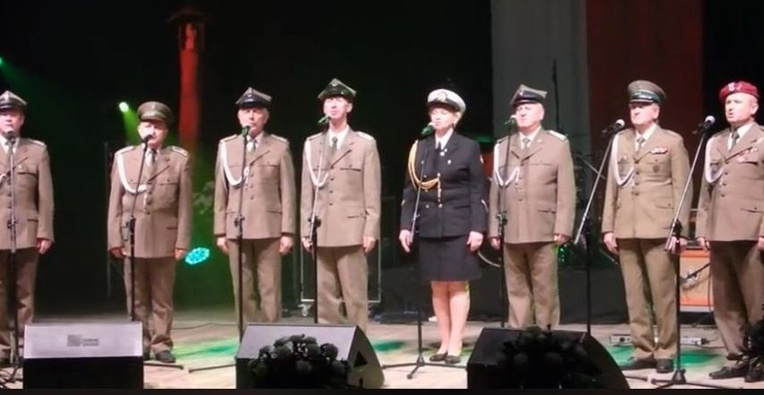 Sukces zespołu Wiarusy ze Starachowic na największym w Polsce festiwalu pieśni patriotycznej 