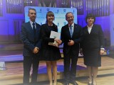 Agata Książek z II LO święciła triumfy w trzech olimpiadach ekonomicznych 