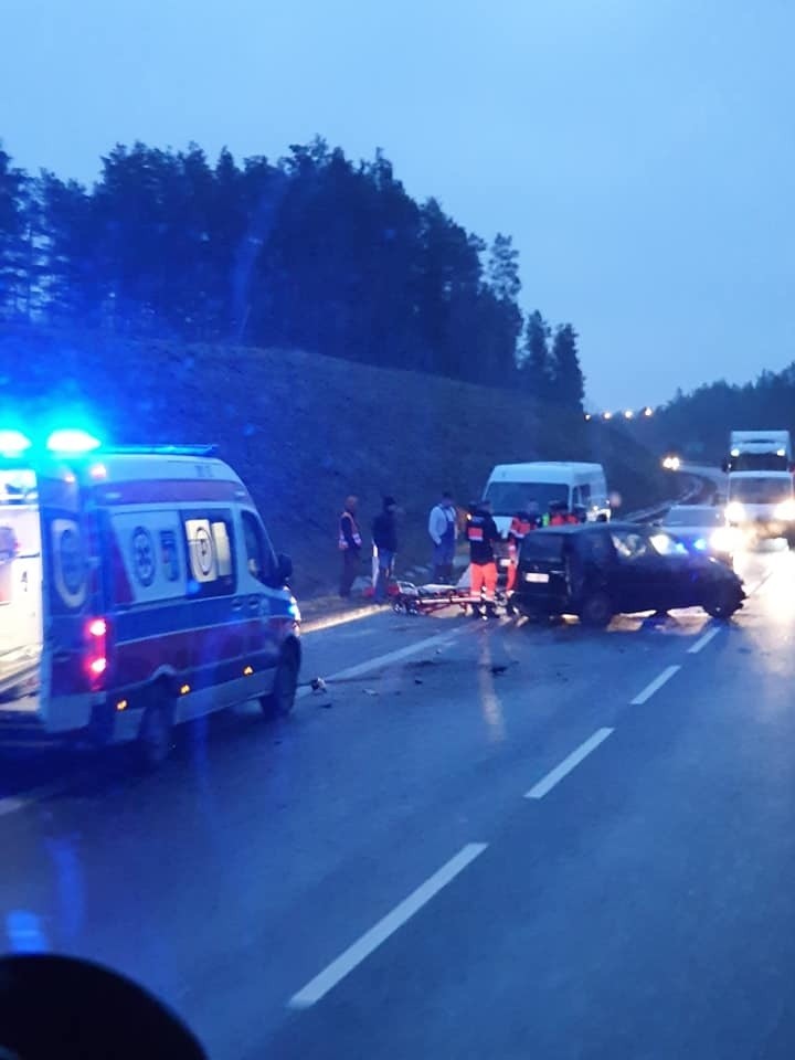 Wypadek na obwodnicy Wasilkowa zaraz za Świętą Wodą w stronę...