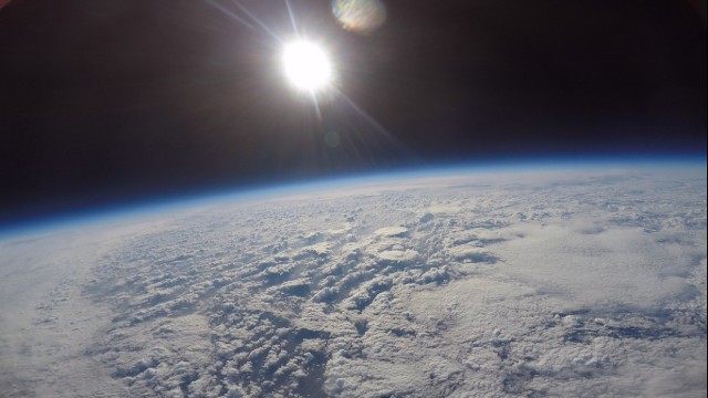 Te zdjęcia Ziemi ze stratosfery wykonała sonda zbudowana przez 16-latka!