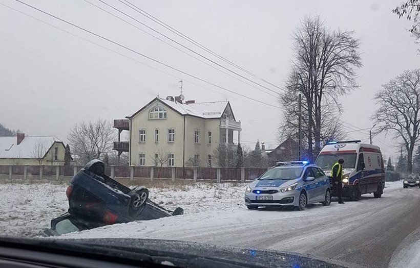 Do obu zdarzeń doszło w sobotę po południu na ulicach Kęt