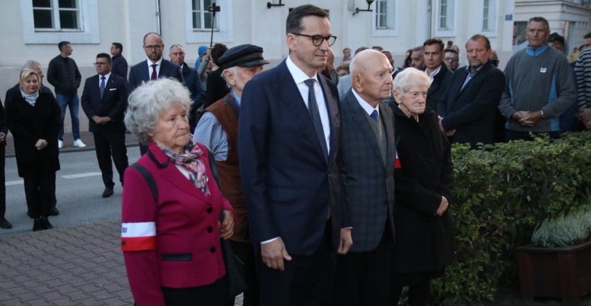  Premier Mateusz Morawiecki podczas obchodów 1 września w Wieluniu: „Nie wystarczy - pamiętamy.  Trzeba również dokonać zadośćuczynienia” 