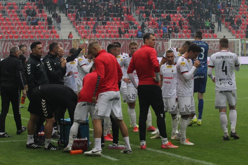 Racowisko na stadionie GKS Tychy...