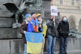 Kraków: demonstracja poparcia dla Ukraińców i Białorusinów [ZDJĘCIA]