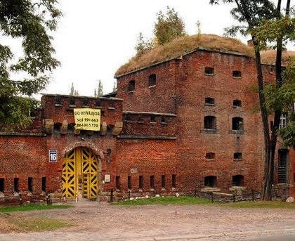 Twierdza Kraków. Fort 12 Luneta Warszawska