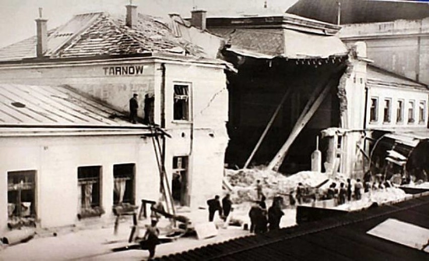 Dworzec w Tarnowie po eksplozji