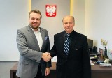 Sensacyjny transfer radnego w Starachowicach! Włodzimierz Orkisz idzie z Prawa i Sprawiedliwości do Klubu Marka Materka