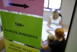 Będą zmiany w 500 plus, jeśli PO wygra wybory. Andrzej Rzońca: „Bezwarunkowe świadczenia skazują ludzi na najgorszy rodzaj biedy” 