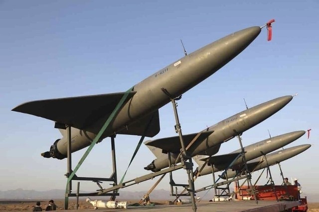 Rosjanie ostrzelali stolicę Ukrainy za pomocą irańskich dronów Shahed-136.