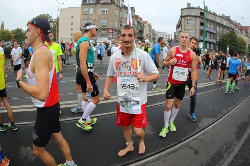 Poznań Maraton. Zdjęcia nietypowych biegaczy!