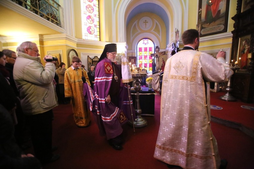 Prawosławny arcybiskup w sosnowieckiej cerkwi