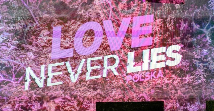 „Love Never Lies Polska”. Netflix z pierwszym polskim reality show! Znamy już datę premiery. Maja Bohosiewicz będzie prowadzącą